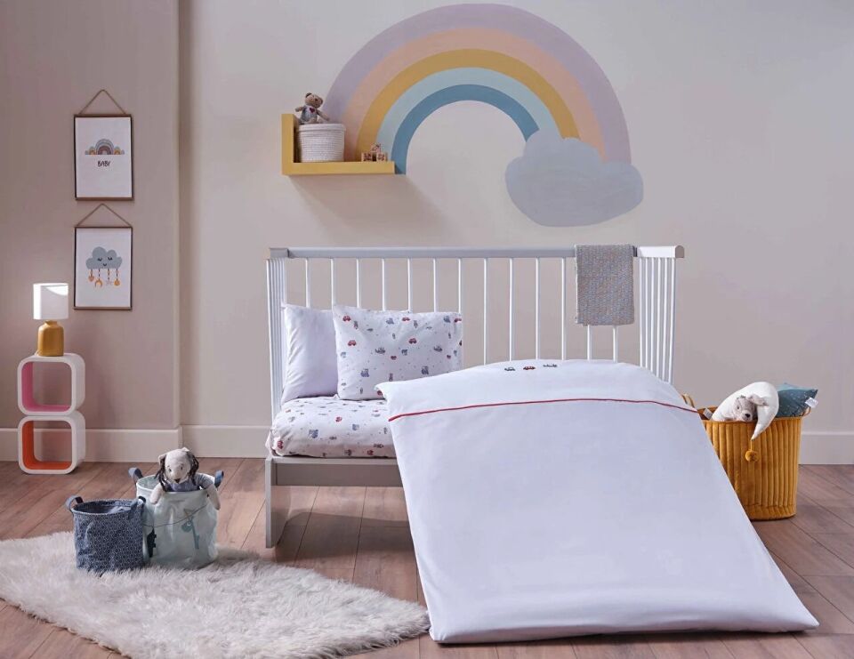 DOQU NAKIŞLI BEBEK NEVRESİM TAKIMI BABY CAR BEBEK - BEYAZ