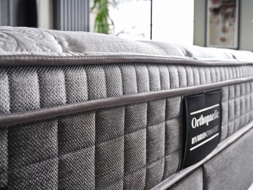 ORTHOPAEDİC HYBRİD COMFORT YATAK